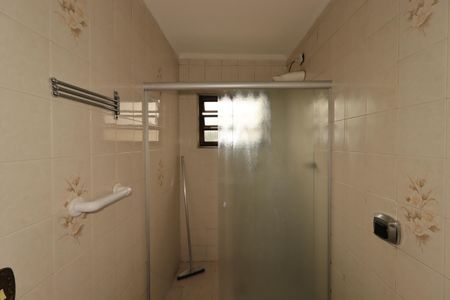 Casa à venda com 391m², 4 quartos e 3 vagasBanheiro da Suíte