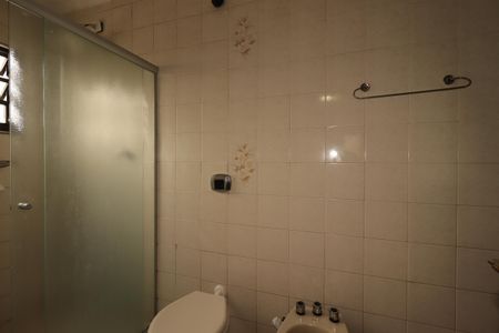 Casa à venda com 391m², 4 quartos e 3 vagasBanheiro da Suíte