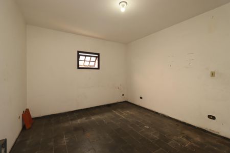 Casa à venda com 391m², 4 quartos e 3 vagasCômodo Livre