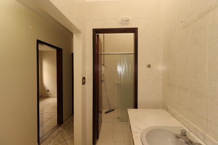 Casa à venda com 391m², 4 quartos e 3 vagasBanheiro Social