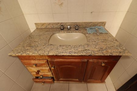Casa à venda com 391m², 4 quartos e 3 vagasBanheiro da Suíte - Pia