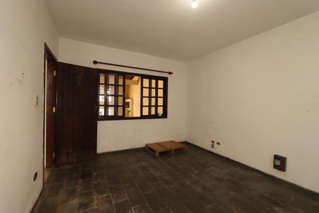 Casa à venda com 391m², 4 quartos e 3 vagasCômodo Livre