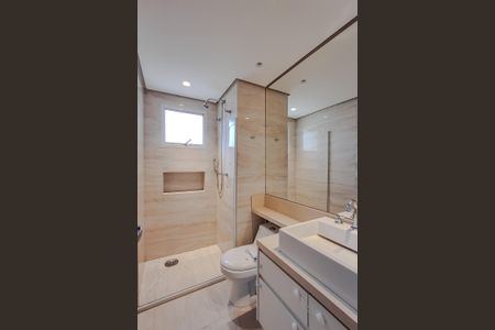 Apartamento à venda com 237m², 4 quartos e 5 vagas Apartamento à venda com 237m², 4 quartos e 5 vagasBanheiro da Suíte 3