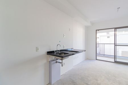 Cozinha de kitnet/studio para alugar com 1 quarto, 27m² em Santo Amaro, São Paulo