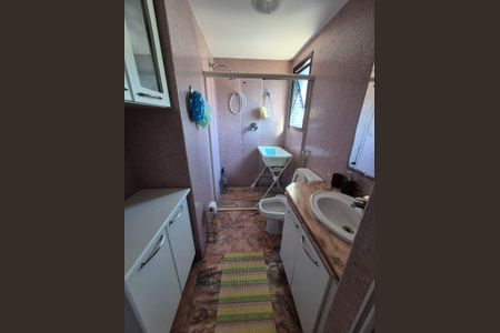 Banheiro de apartamento à venda com 3 quartos, 148m² em Vila Clementino, São Paulo