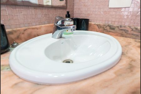 Apartamento à venda com 148m², 2 quartos e 2 vagas Apartamento à venda com 148m², 2 quartos e 2 vagasBanheiro da Suíte 2