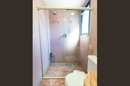 Apartamento à venda com 148m², 2 quartos e 2 vagas Apartamento à venda com 148m², 2 quartos e 2 vagasBanheiro da Suíte 2