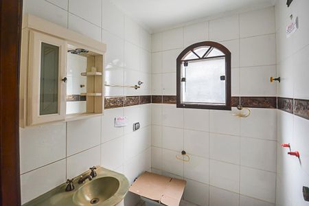 Casa à venda com 195m², 3 quartos e 5 vagasBanheiro 2