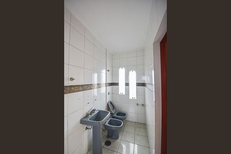 Casa à venda com 195m², 3 quartos e 5 vagasBanheiro da Suíte