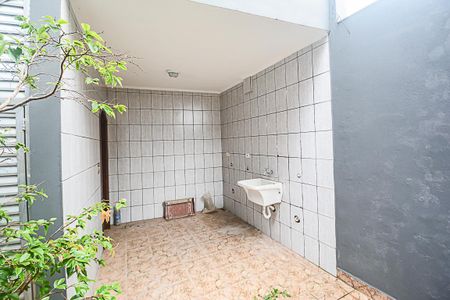 Casa à venda com 195m², 3 quartos e 5 vagasÁrea de Serviço