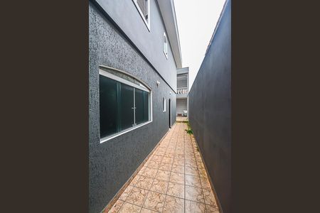 Casa à venda com 195m², 3 quartos e 5 vagasCorredor