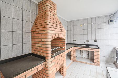 Casa à venda com 195m², 3 quartos e 5 vagasChurrasqueira