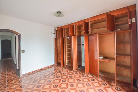 Casa à venda com 195m², 3 quartos e 5 vagasQuarto Suíte