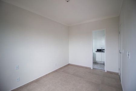 Apartamento para alugar com 61m², 2 quartos e 2 vagas Apartamento para alugar com 61m², 2 quartos e 2 vagasSuíte