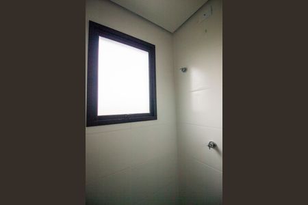 Apartamento para alugar com 61m², 2 quartos e 2 vagas Apartamento para alugar com 61m², 2 quartos e 2 vagasBanheiro da Suíte