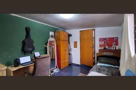Casa à venda com 269m², 4 quartos e 2 vagasQuarto 1