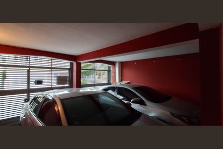 Casa à venda com 269m², 4 quartos e 2 vagasGaragem 