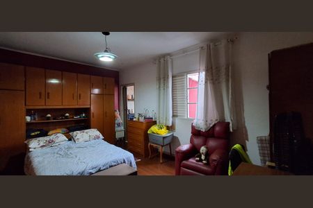 Casa à venda com 269m², 4 quartos e 2 vagasSuíte 