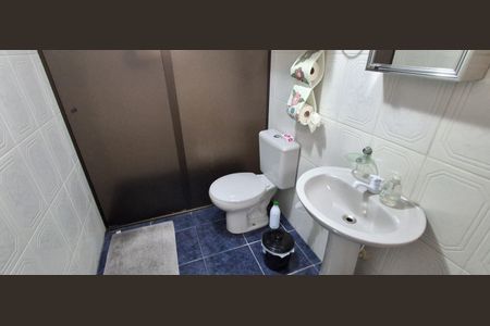 Casa à venda com 269m², 4 quartos e 2 vagasBanheiro Social 