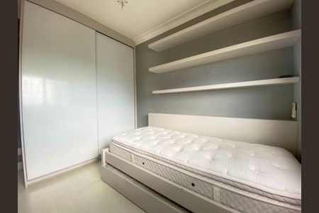 Apartamento à venda com 180m², 4 quartos e 3 vagas Apartamento à venda com 180m², 4 quartos e 3 vagasSuíte 1