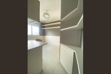 Apartamento à venda com 180m², 4 quartos e 3 vagas Apartamento à venda com 180m², 4 quartos e 3 vagasQuarto