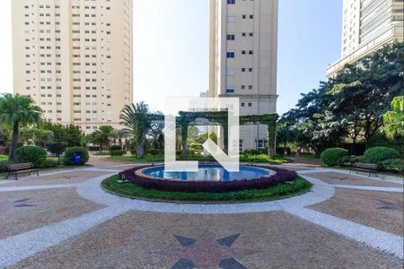 Apartamento à venda com 180m², 4 quartos e 3 vagas Apartamento à venda com 180m², 4 quartos e 3 vagasÁrea Comum