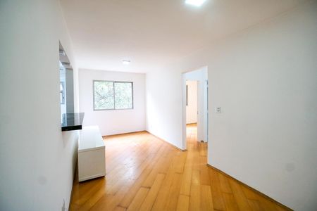 Sala de apartamento à venda com 2 quartos, 57m² em Parque São Jorge, São Paulo