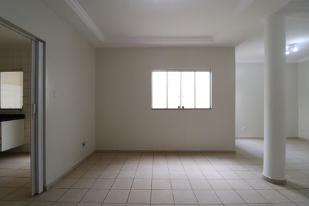 Apartamento para alugar com 90m², 2 quartos e 1 vagaSala
