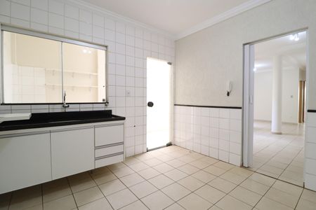 Apartamento para alugar com 90m², 2 quartos e 1 vagaCozinha