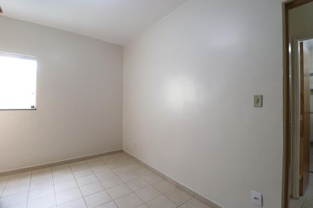 Quarto 1 de apartamento para alugar com 2 quartos, 90m² em Brasil, Uberlândia
