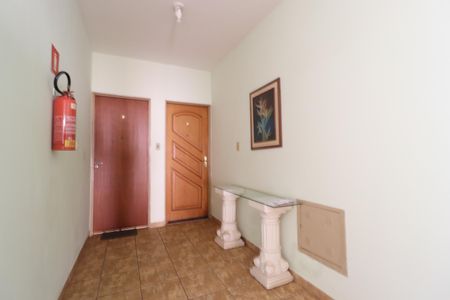 Apartamento para alugar com 90m², 2 quartos e 1 vagaHall de entrada