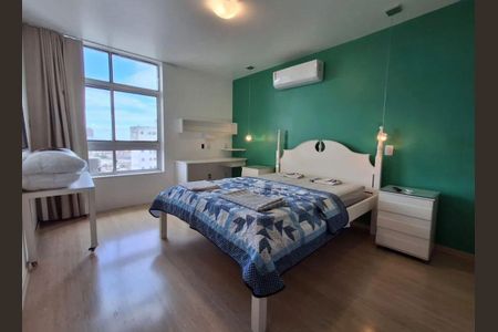 Apartamento para alugar com 210m², 4 quartos e 2 vagasQuarto