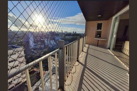 Apartamento para alugar com 210m², 4 quartos e 2 vagasVaranda