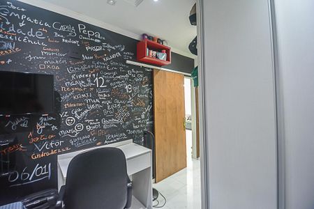 Casa à venda com 184m², 3 quartos e 4 vagasQuarto 2 - Suíte