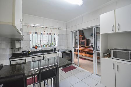 Casa à venda com 184m², 3 quartos e 4 vagasCozinha