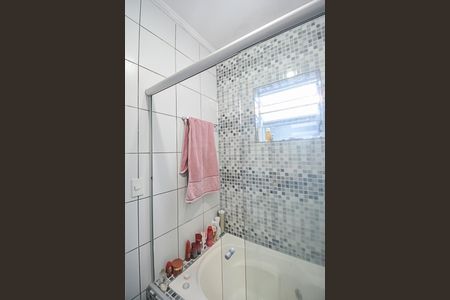 Casa à venda com 184m², 3 quartos e 4 vagasBanheiro da Suíte