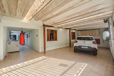 Casa à venda com 184m², 3 quartos e 4 vagasGaragem