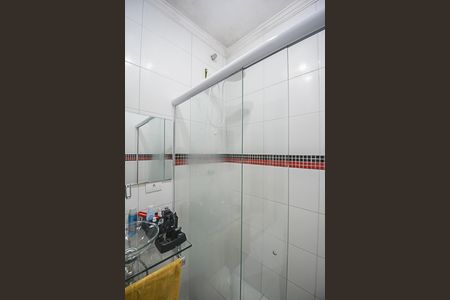 Casa à venda com 184m², 3 quartos e 4 vagasBanheiro da Suíte 2