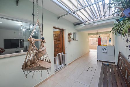 Casa à venda com 184m², 3 quartos e 4 vagasGaragem