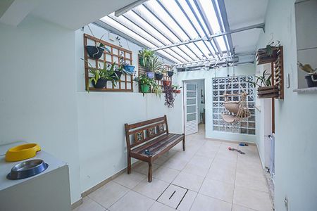 Casa à venda com 184m², 3 quartos e 4 vagasGaragem