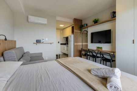Quarto 1 de kitnet/studio para alugar com 1 quarto, 27m² em Boa Vista, Porto Alegre