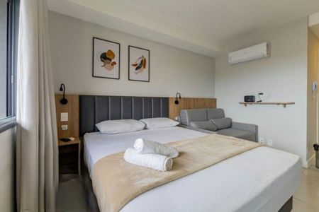 Quarto 1 de kitnet/studio para alugar com 1 quarto, 27m² em Boa Vista, Porto Alegre