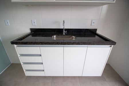 Apartamento para alugar com 61m², 2 quartos e 2 vagasCozinha 