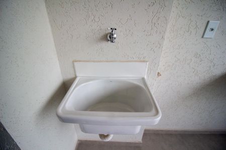 Apartamento para alugar com 37m², 1 quarto e 1 vaga Apartamento para alugar com 37m², 1 quarto e 1 vagaÁrea de Serviço