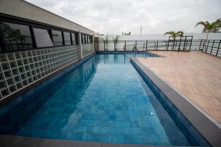 Apartamento para alugar com 37m², 1 quarto e 1 vaga Apartamento para alugar com 37m², 1 quarto e 1 vagaÁrea comum - Piscina