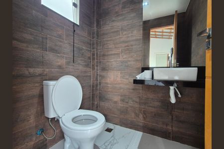 Casa para alugar com 270m², 4 quartos e 2 vagas Casa para alugar com 270m², 4 quartos e 2 vagasLavabo 2