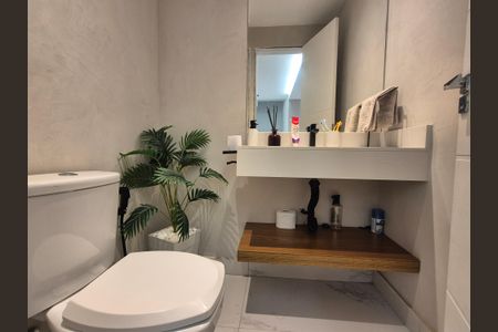 Casa para alugar com 270m², 4 quartos e 2 vagasLavabo 