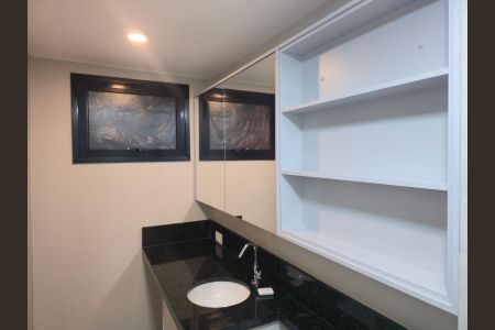 Apartamento para alugar com 37m², 1 quarto e sem vaga Apartamento para alugar com 37m², 1 quarto e sem vagaBanheiro Social