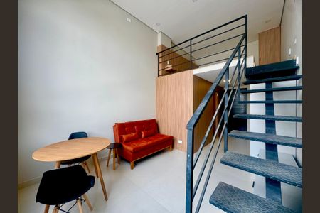 Sala de kitnet/studio para alugar com 1 quarto, 37m² em Vila Galvão, Guarulhos