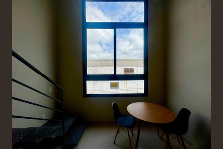 Sala de kitnet/studio para alugar com 1 quarto, 37m² em Vila Galvão, Guarulhos